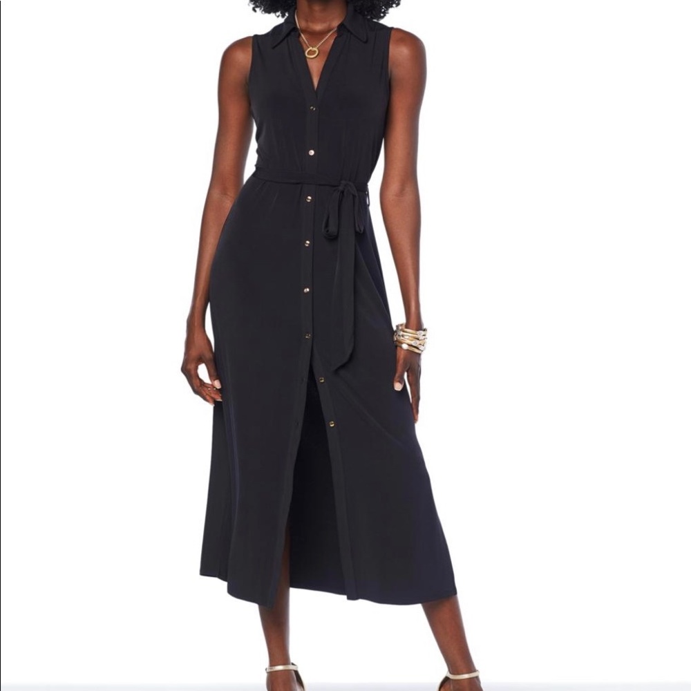 adrienne vittadini black dress Sleeveless Collared Shirt / Size 0 / Used check the measurements to prodGroup:: [KWD10189] Shirley Maclaine White Backless Color:Cream and Black Polka Dot